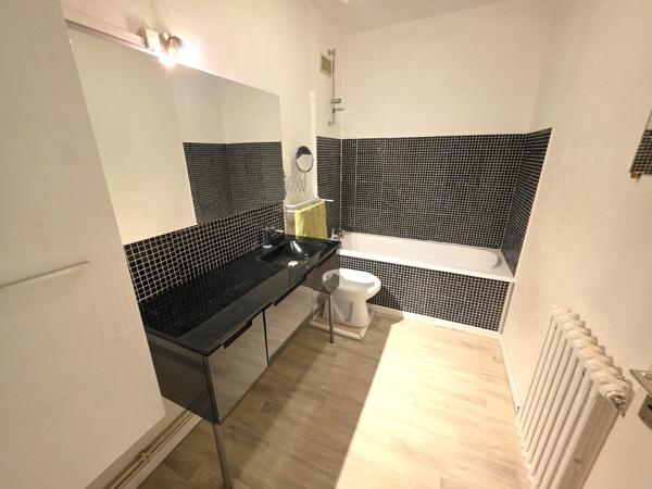 Tres bel appartement deux chambres Vauban B