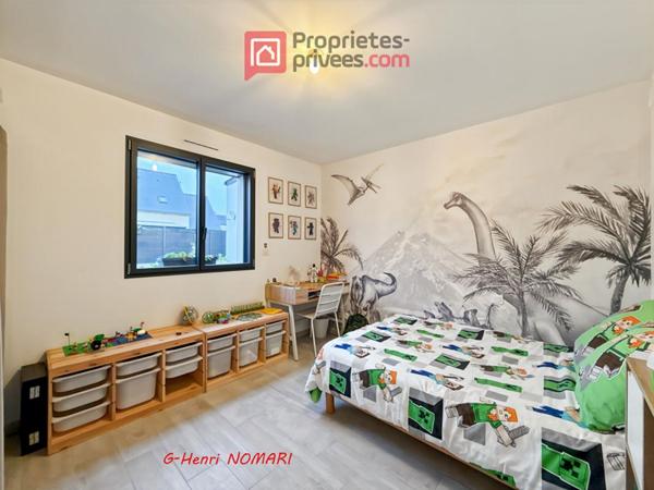 Châteaubriant Maison de plain-pied, 6 pièce(s) 143 m2, 674m² de terrain