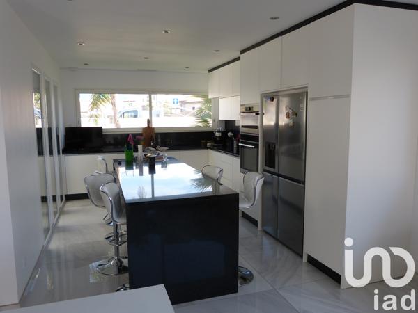 Maison à vendre 6 pièces 167 m² Ortaffa