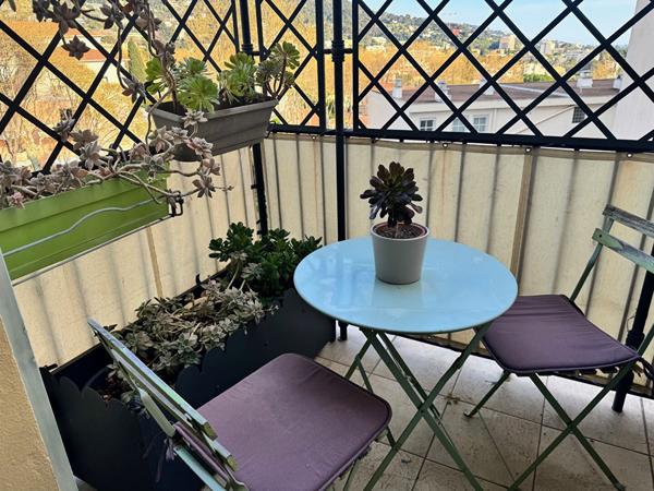 Le Cannet - Centre ville - Appartement de caractère 4 pièces 121 m² - LE CANNET