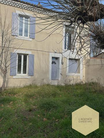 Courthézon (84350) Maison de type 5 avec jardin et place de stationnement