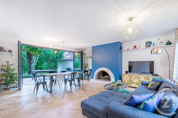Maison à vendre  6 pièces - 160,21 m2 ST MAUR DES FOSSES - 94