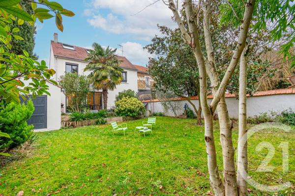 Maison à vendre  6 pièces - 160,21 m2 ST MAUR DES FOSSES - 94