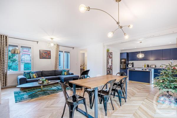 Maison à vendre  6 pièces - 160,21 m2 ST MAUR DES FOSSES - 94