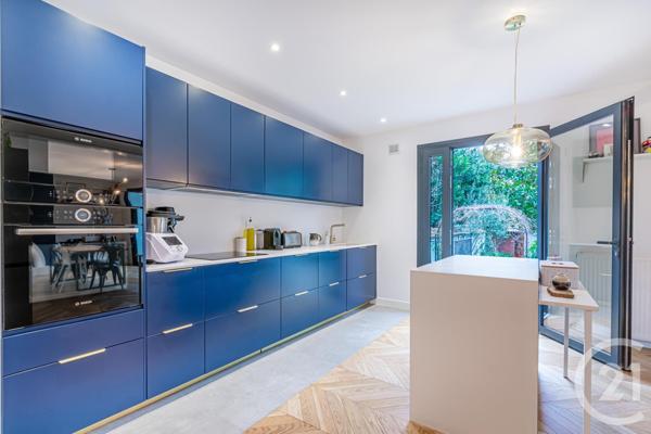 Maison à vendre  6 pièces - 160,21 m2 ST MAUR DES FOSSES - 94
