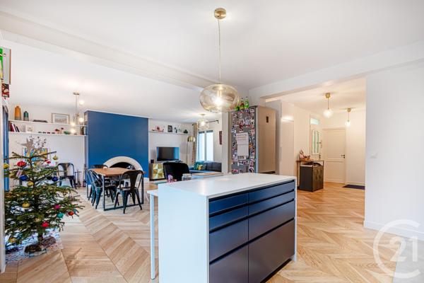 Maison à vendre  6 pièces - 160,21 m2 ST MAUR DES FOSSES - 94