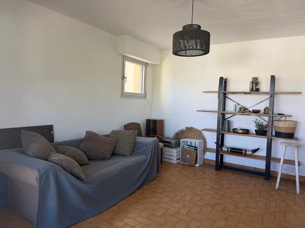 17200 ROYAN APPARTEMENT T2