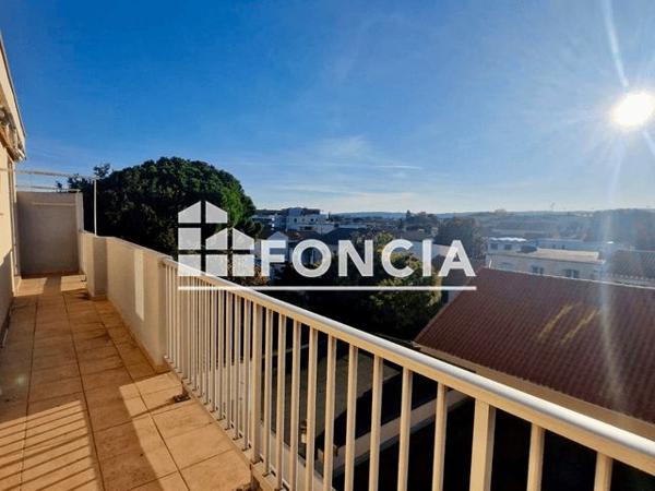 Location Appartement 3 pièces 66.4 m² - 6 RUE SALVET Narbonne 11100