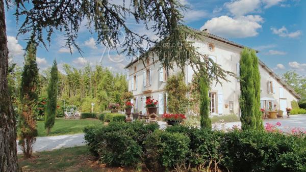 VENTE LISLE SUR TARN MAISON DE MAÎTRE + MAISON DE GARDIEN SUR PARC DE 8600M²