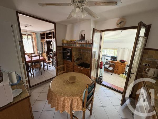 Maison à vendre  4 pièces - 134 m 2   LA SEYNE SUR MER  - 83