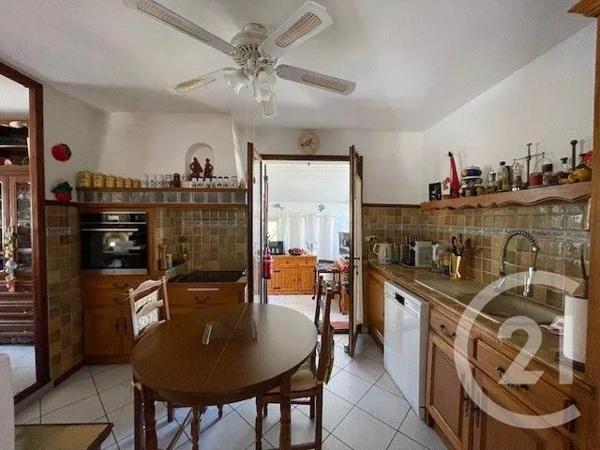 Maison à vendre  4 pièces - 134 m 2   LA SEYNE SUR MER  - 83