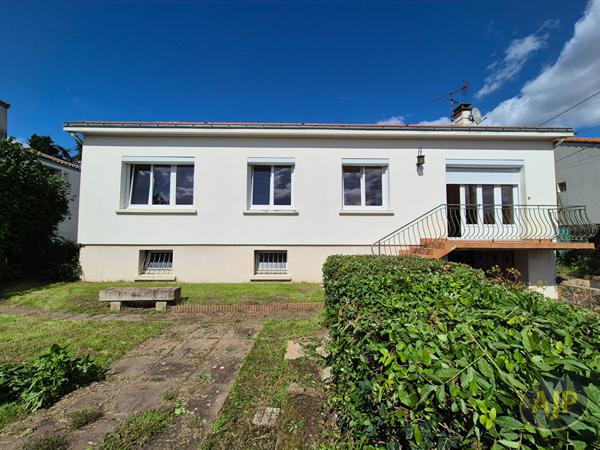 Vente maison Montaigu : 271 000 € - AJP Immobilier Montaigu