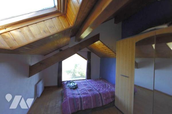 Maison sur grand terrain constructible
