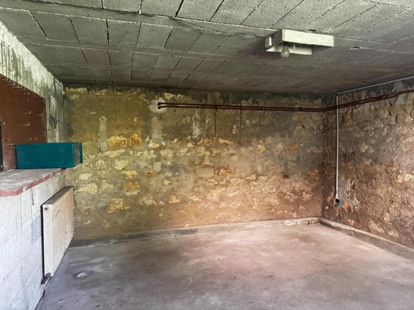 Maison à MARENNES, 17320 - 6 pièces 110m²