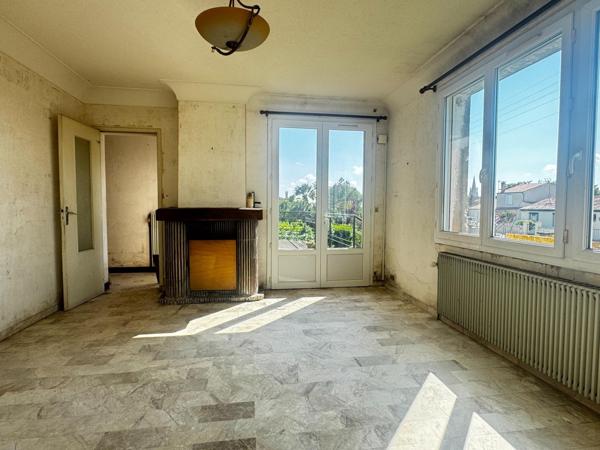 Maison à MARENNES, 17320 - 6 pièces 110m²