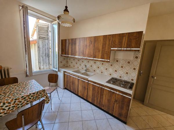 Ensemble 2 maisons bourgeoises 240 m² Vichy quartier Jeanne d arc