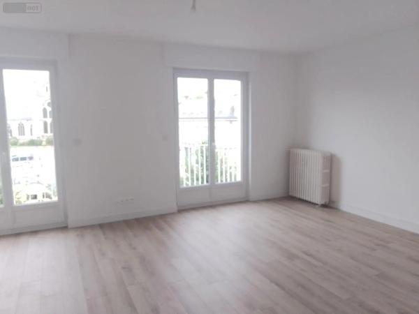 Location - Appartement Soissons 02200 4 pièces 73 m 2