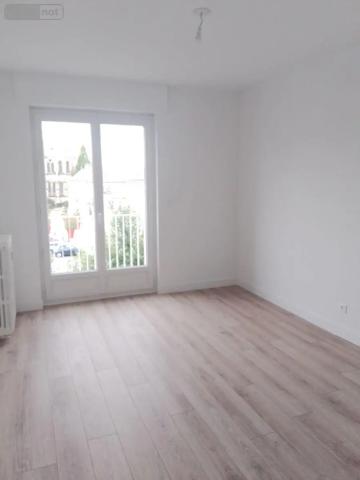 Location - Appartement Soissons 02200 4 pièces 73 m 2