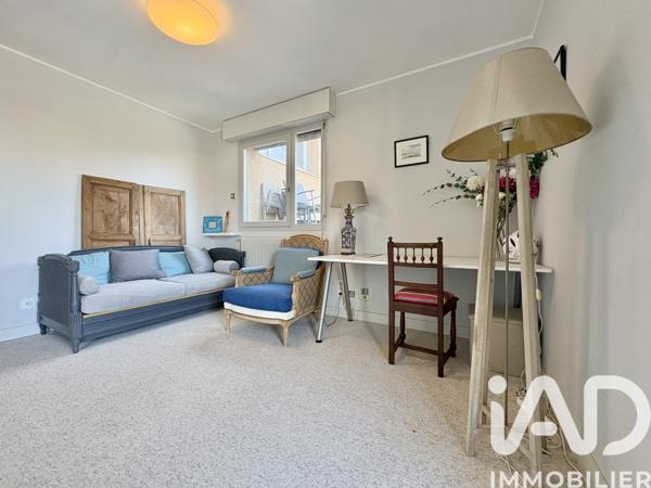 Maison à vendre 6 pièces 222 m² Luc-la-Primaube