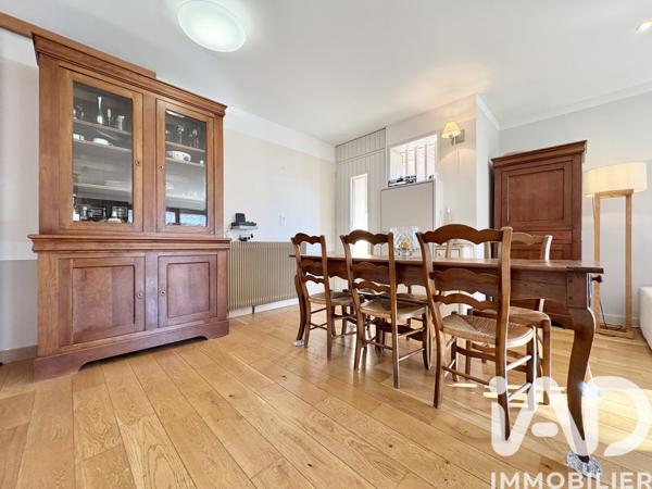 Maison à vendre 6 pièces 222 m² Luc-la-Primaube