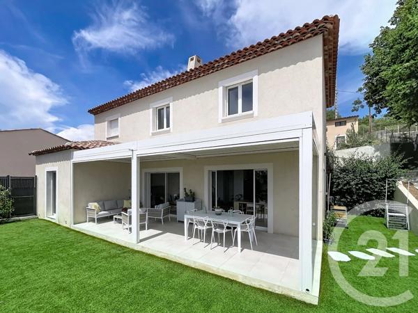 Maison à vendre  4 pièces - 150,68 m 2   LA GAUDE  - 06