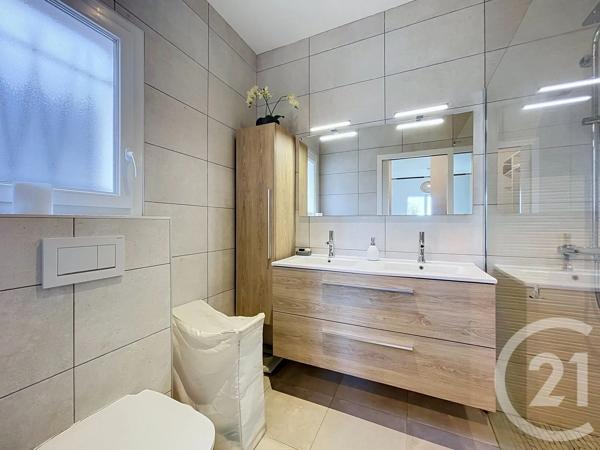 Maison à vendre  4 pièces - 150,68 m 2   LA GAUDE  - 06
