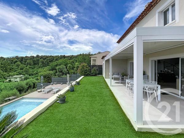 Maison à vendre  4 pièces - 150,68 m 2   LA GAUDE  - 06