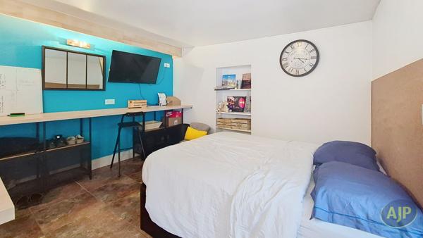 Location appartement La Roche Sur Yon : 480 € - AJP Immobilier La Roche-sur-Yon
