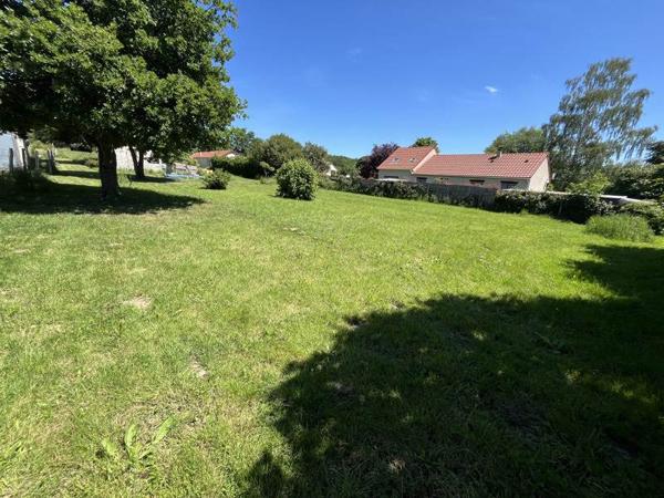 Terrain à vendre 23 000 € La Saunière 1724 m² DPE