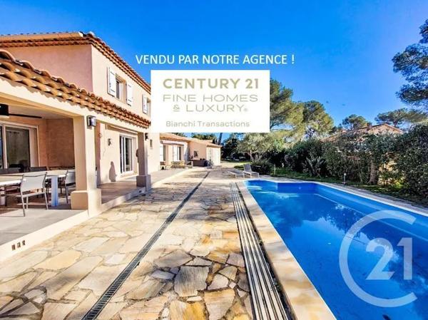 Maison à vendre  6 pièces - 160 m 2   LA CROIX VALMER  - 83