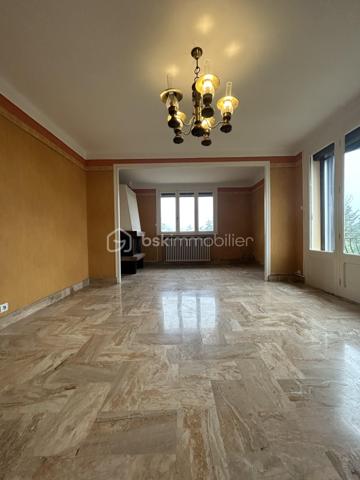 Maison traditionnelle de 122 m²