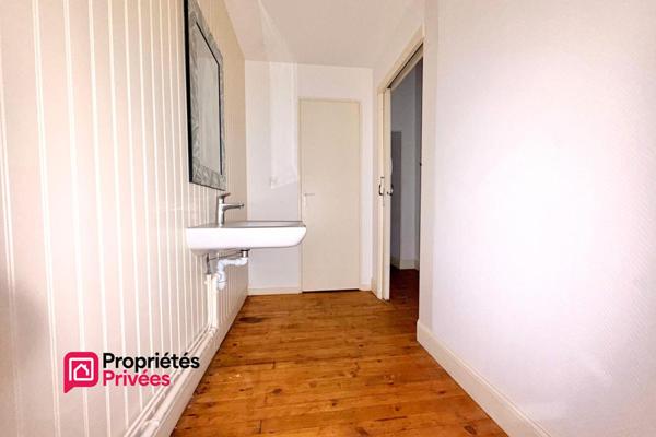 T2 à vendre de 40m² avec dépendance de 14m² à ROYAT 63130