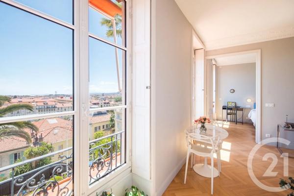 Appartement F3 à vendre  2 pièces - 44,92 m 2   NICE  - 06