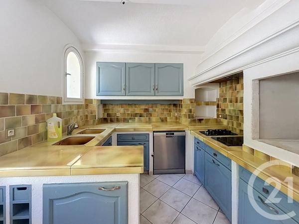 Maison à vendre  5 pièces - 161 m 2   MOUGINS  - 06