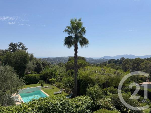 Maison à vendre  5 pièces - 161 m 2   MOUGINS  - 06