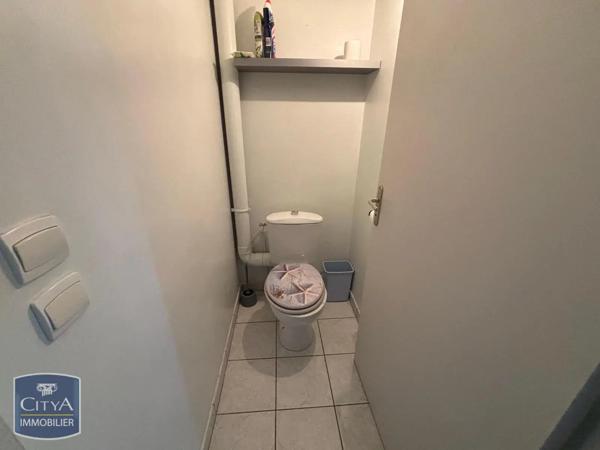 Maison à louer 4 pièces 78m² Poitiers (86000)