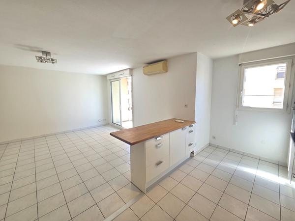 Appartement à vendre 210 000 € Marseille 10 3 p 66 m² DPE B