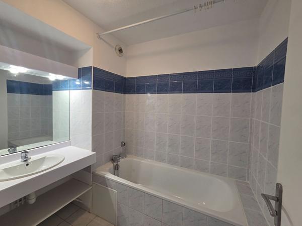 Appartement à vendre 210 000 € Marseille 10 3 p 66 m² DPE B