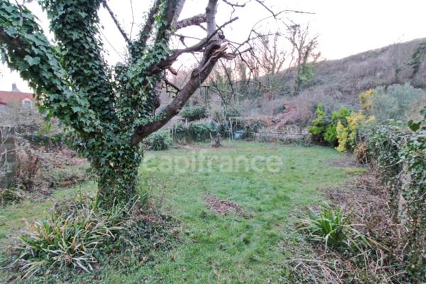 Maison à vendre - Wimille(62) - 6 pièces - garage - jardin - 565 m²