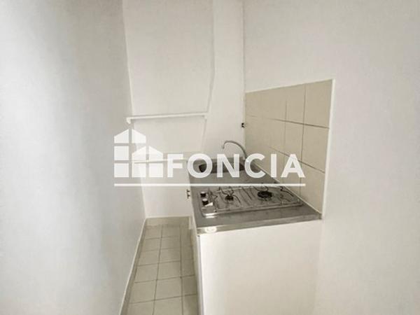 Location Studio 25 m² - 3 PLACE DE LA SORBONNE Paris 75005