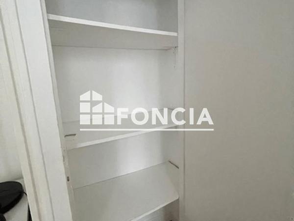 Location Studio 25 m² - 3 PLACE DE LA SORBONNE Paris 75005