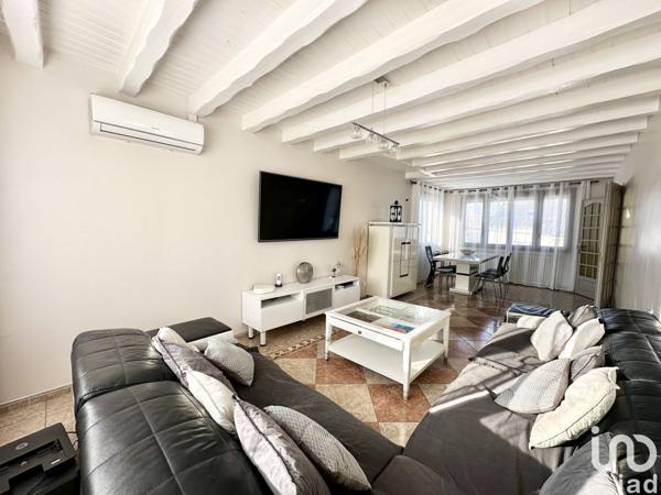 Maison 7 pièces de 164 m² à Vaux-le-Pénil (77000)