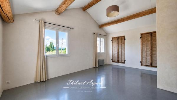 Charme et authenticité aux portes d'Oraison - Maison 4 pièce(s) 160 m2 avec jardin