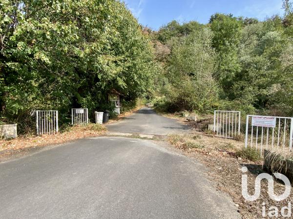 Maison à vendre 8 pièces 620 m² Mervent