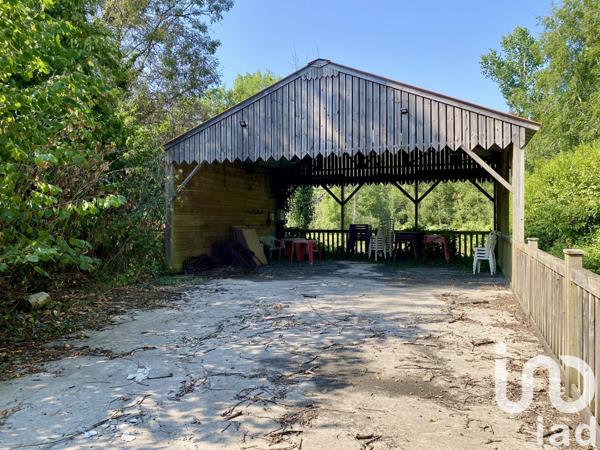 Maison à vendre 8 pièces 620 m² Mervent