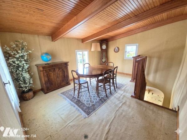 Arrière-pays niçois – Saint-Blaise
Maison mitoyenne à rénover sur un terrain d’environ 3 100 m²