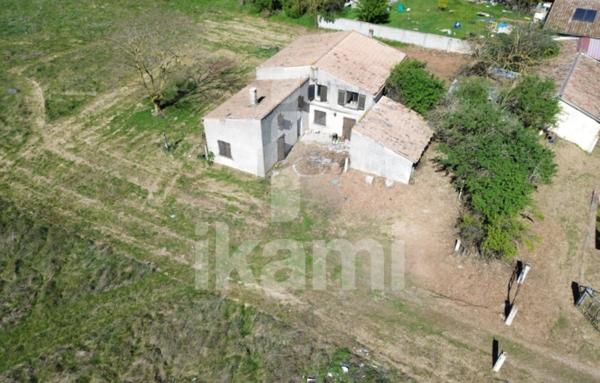 Maison de 240 m²