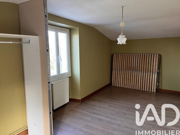 Maison à vendre 5 pièces 111 m² Salles-de-Villefagnan