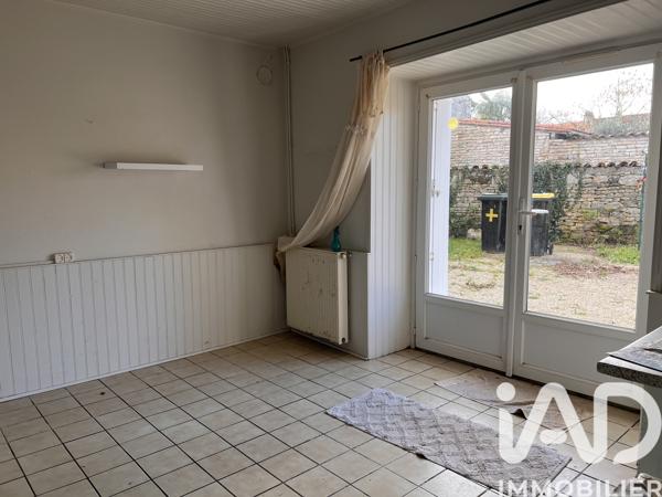 Maison à vendre 5 pièces 111 m² Salles-de-Villefagnan