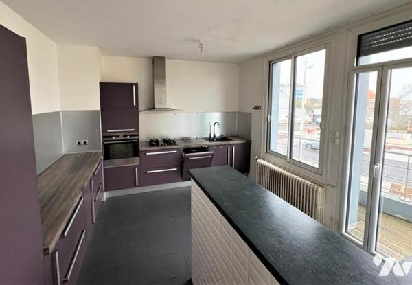 St Nazaire, à deux pas de la gare de Méan-Penhoet, maison T6 de 150 m² hab. (202 m² utiles)